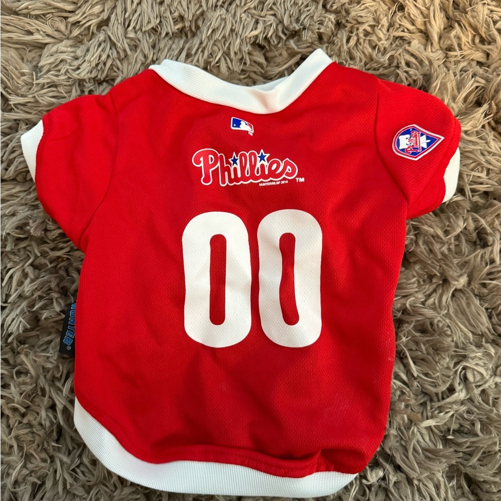 Dog Philadelphia Phillies shirt